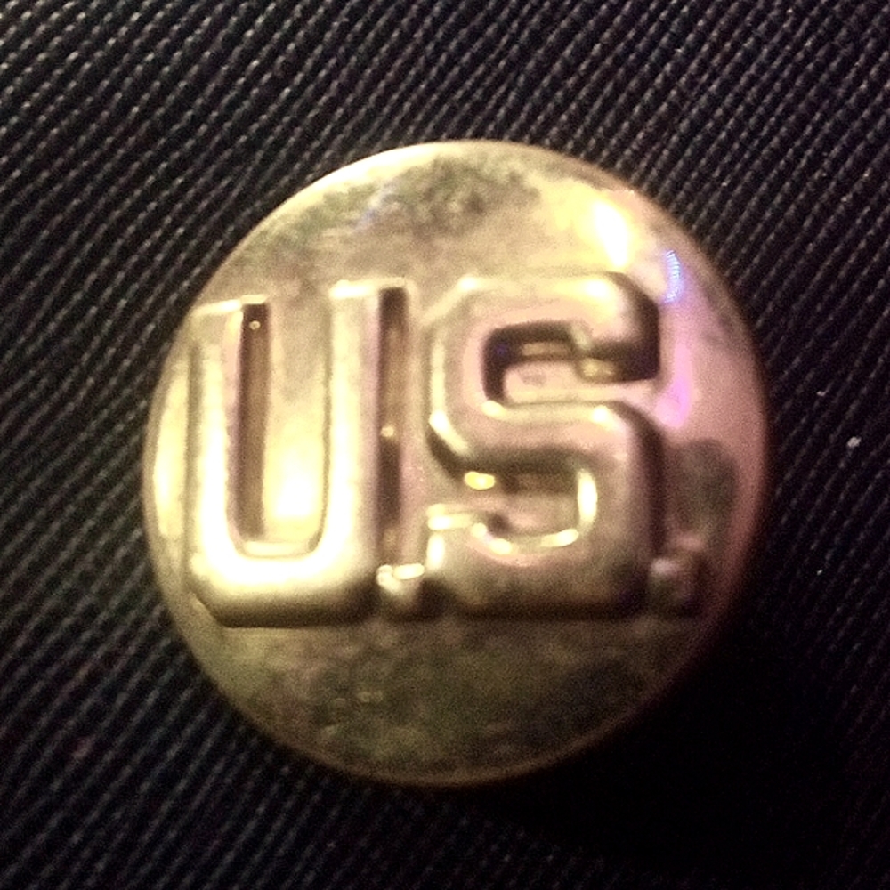 US ARMY ENLISTED CHEMICAL CORPS COLLAR BRASS